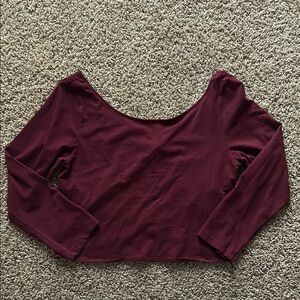 American Eagle Women's Burgundy Top